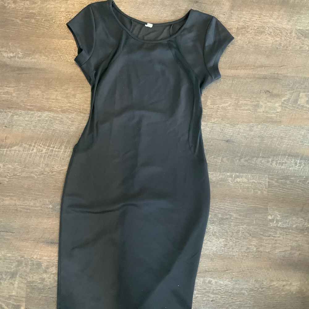 🥂Black Mesh Cutout Body Con Dress Size S